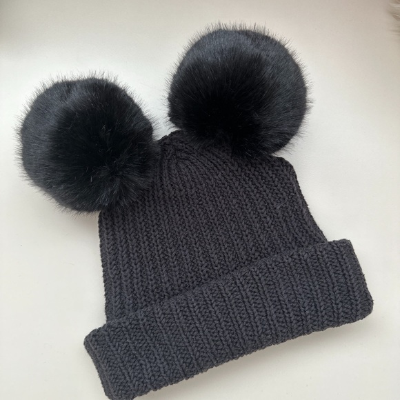 Disney * love your melon Mickey mouse beanie - Picture 5 of 5